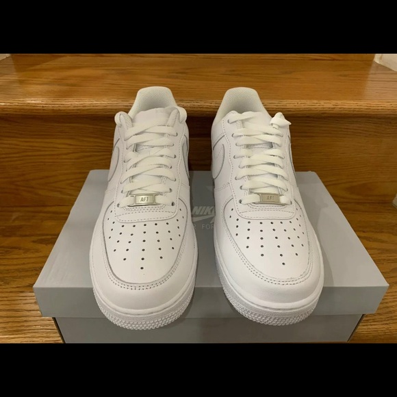 All white Air Force 1’s - Picture 3 of 4